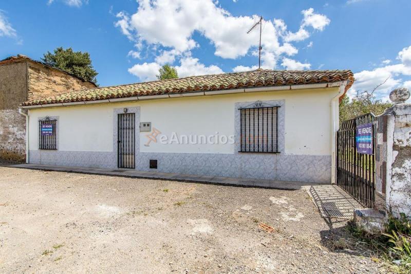 Adosado en venta en Calle Reguera, Rioseco de Tapia