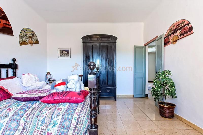 Adosado en venta en  Sant Cugat Sesgarrigues