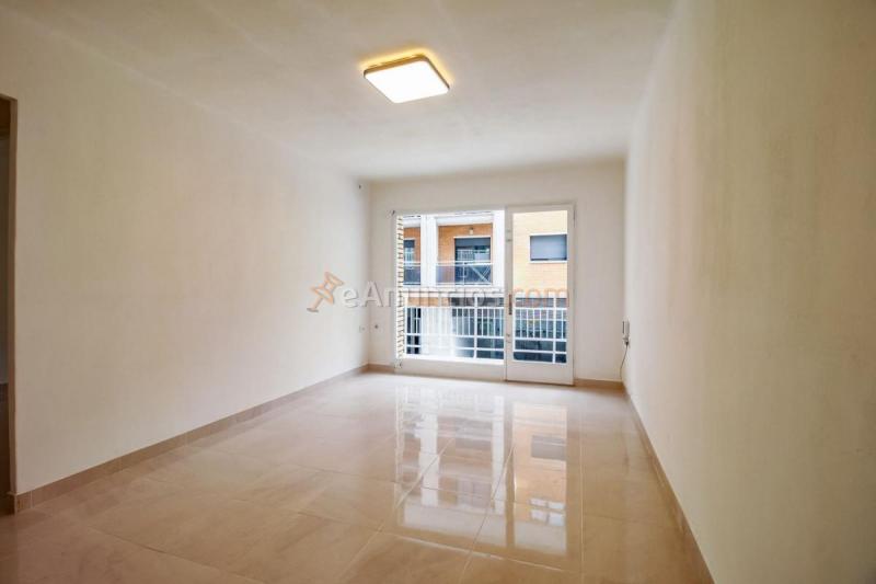 Apartamento en venta en  Olesa de Montserrat