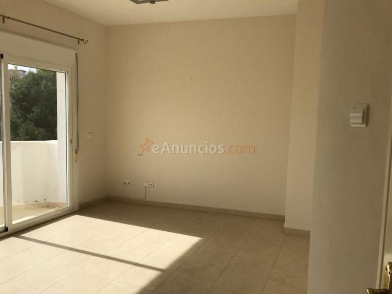 Adosado en venta en  Reina Doña Sofia, Torreblanca del Sol, Fuengirola
