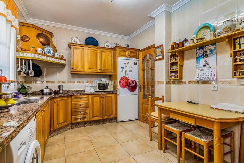 Adosado en venta en  Puerto de la Torre, Málaga