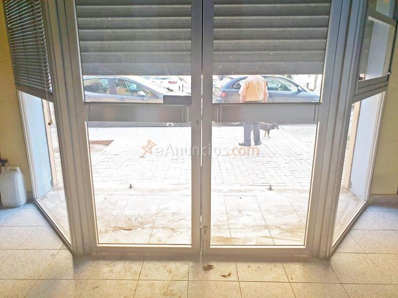 Local Comercial en alquiler en Calle del Periodista Llorente, La Sadia, Valncia