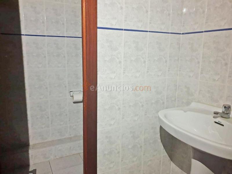 Local Comercial en alquiler en Calle del Periodista Llorente, La Sadia, Valncia