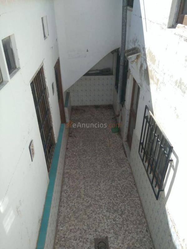 Casa en venta en  Santa Emilia, Requena