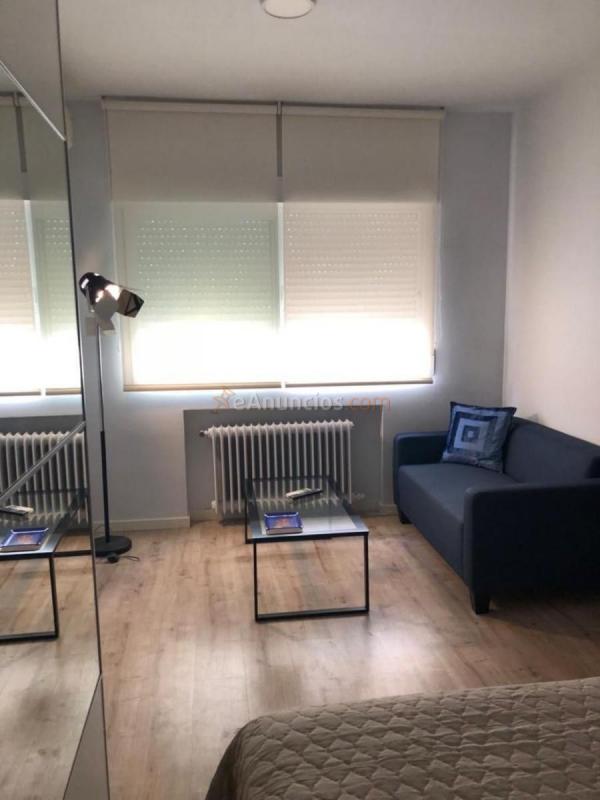 Loft en alquiler en Calle del Conde Duque, Centro, Madrid