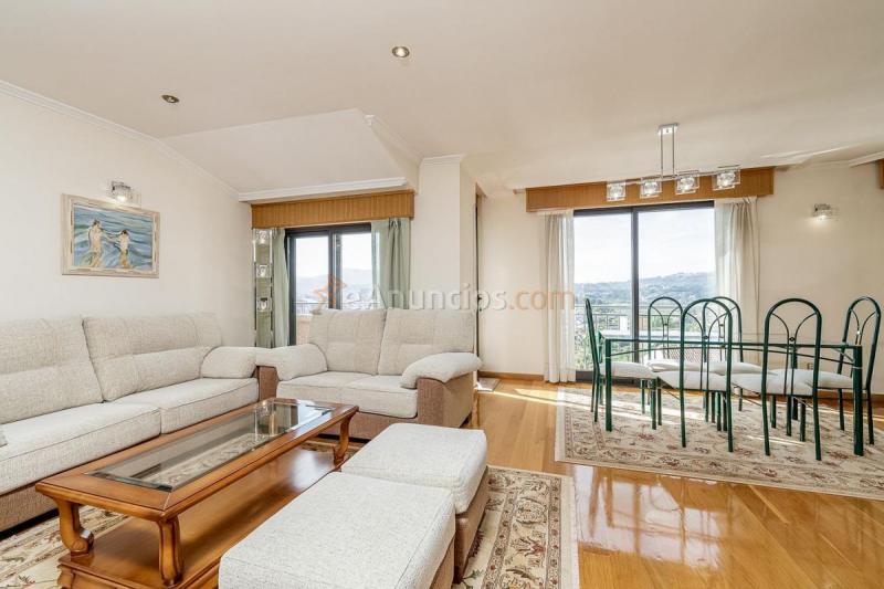 Atico en venta en  Poio