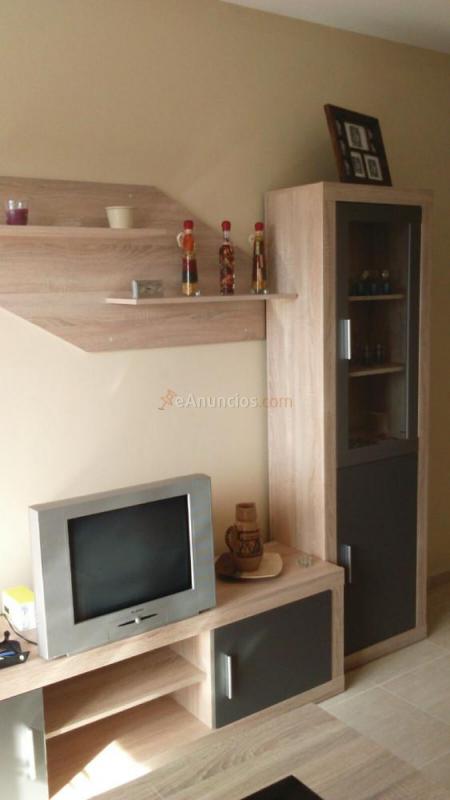 Alquilo dormitorio amplio con baño en Sabinillas