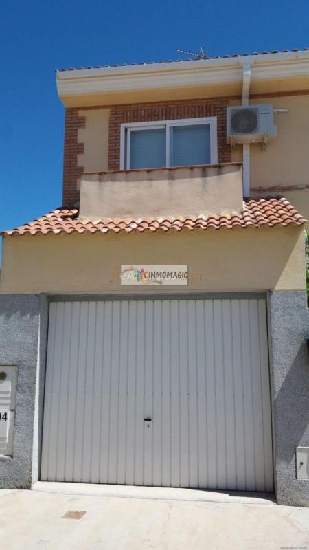Casa en venta en  Novés