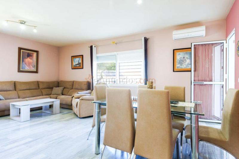 Adosado en venta en  Zona Colegio Europa, Espartinas