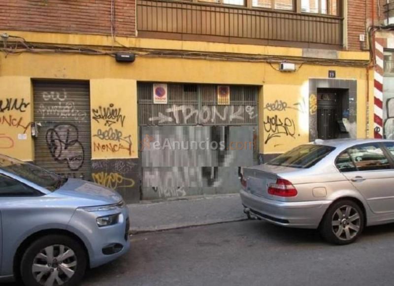 Local Comercial en venta en Calle Doctor Urquiola, Carabanchel, Madrid