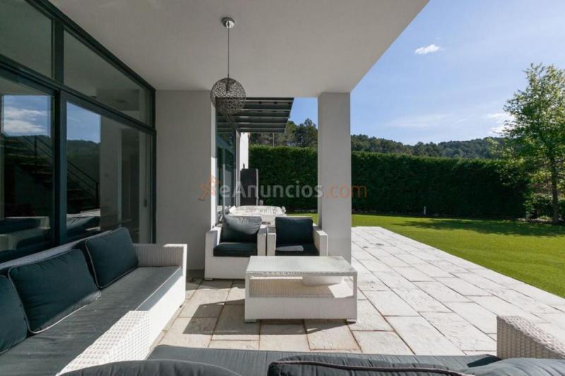 Adosado en venta en  Ullastrell