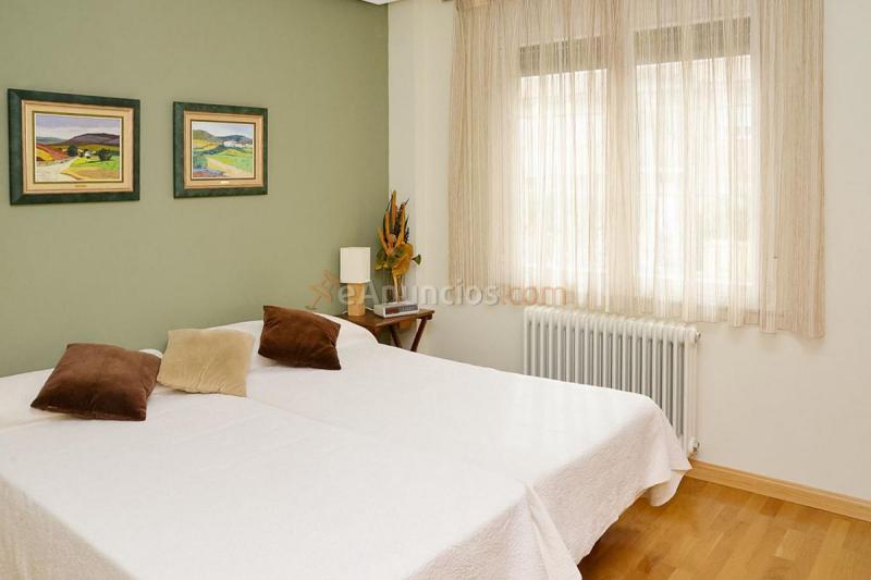 Adosado en venta en  Aldeatejada