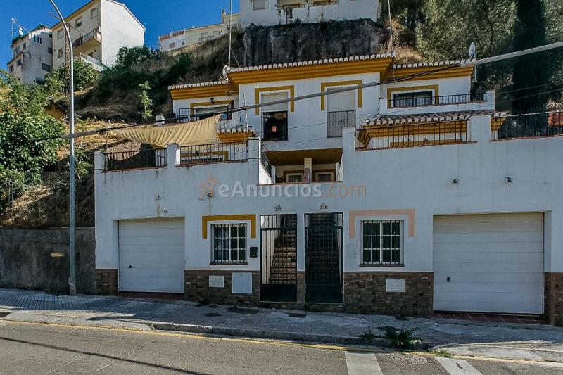 Adosado en venta en  Bola de Oro, Granada