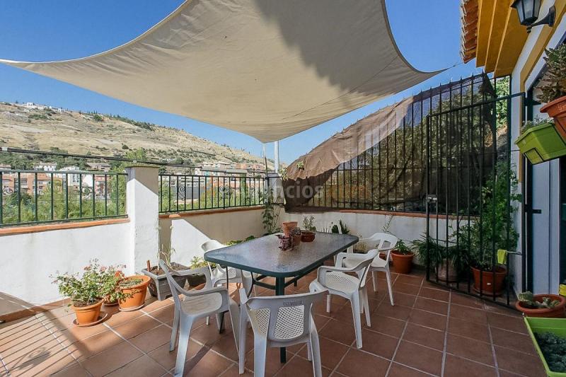 Adosado en venta en  Bola de Oro, Granada