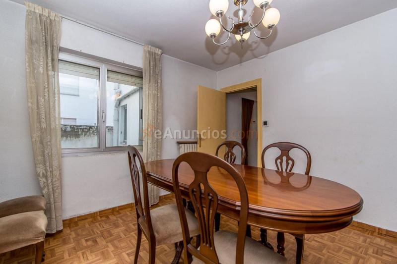 Apartamento en venta en  San Mamés- La Palomera, León