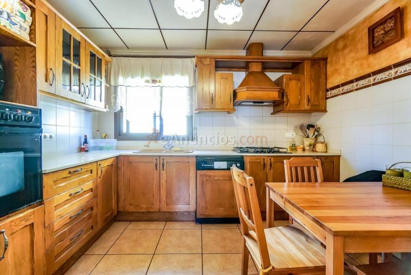 Adosado en venta en  Deltebre