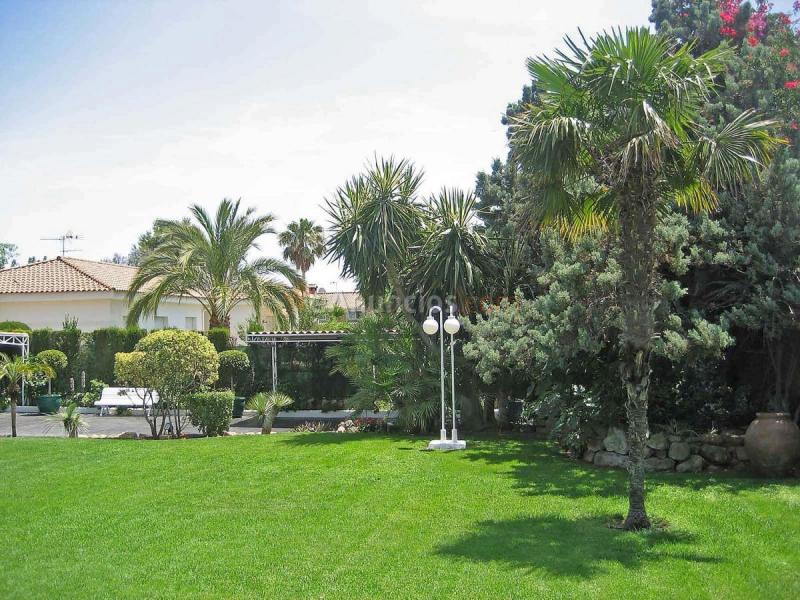 Adosado en venta en  Los Monasterios-Alfinach, Puol