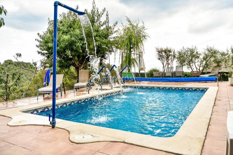 Adosado en venta en  Almoster