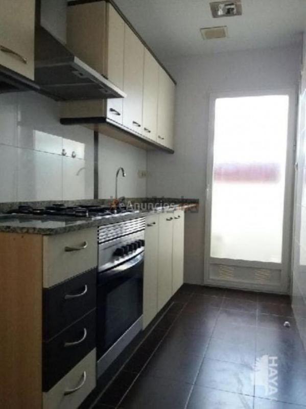 Apartamento en venta en  Núcleo Urbano, La Pobla de Vallbona