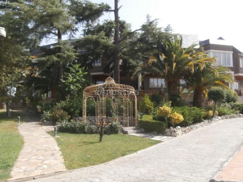 Adosado en venta en  Somosaguas, Pozuelo de Alarcón