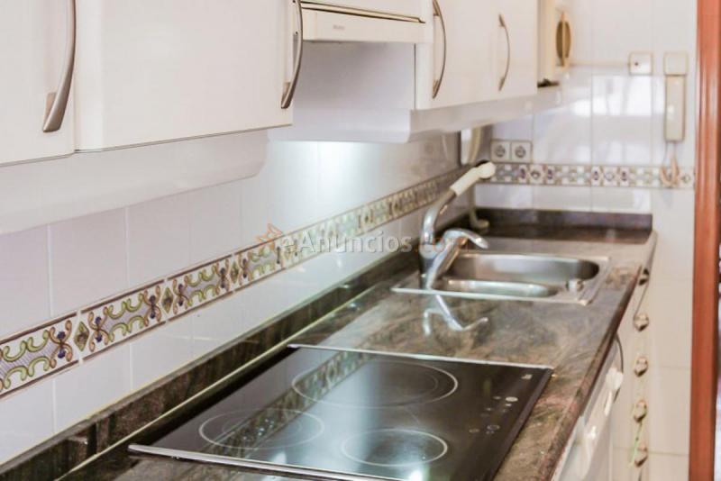 Apartamento en venta en  Ciudad Lineal, Madrid