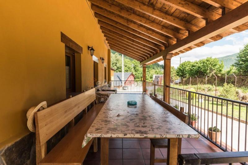 Adosado en venta en  Villablino