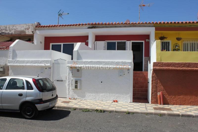 Casa en venta en  Isaac Peral, Montaña los Vélez - Vargas, Agüimes