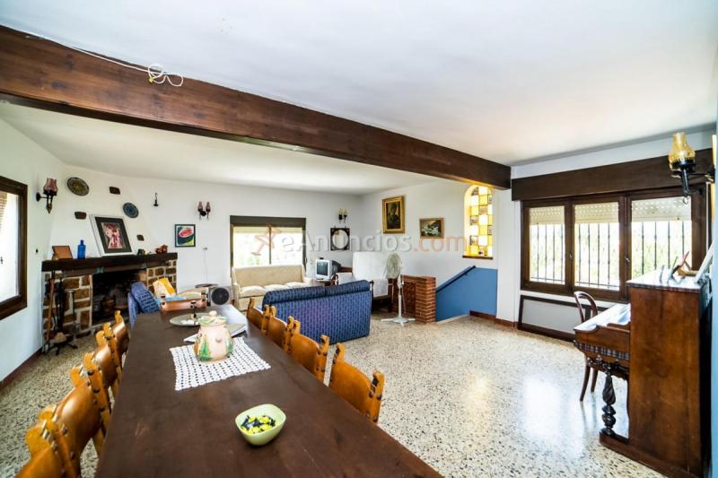 Adosado en venta en  El Montgó, Denia