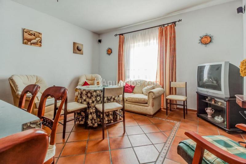 Adosado en venta en  La Carlota