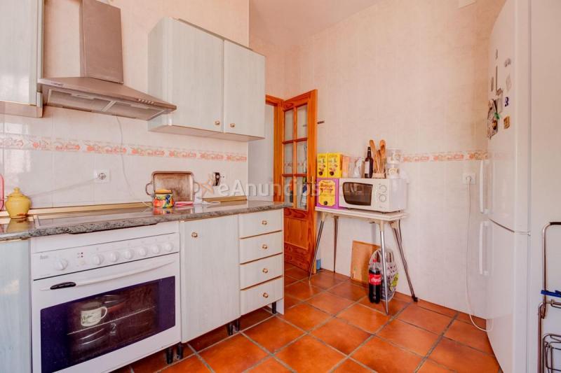 Adosado en venta en  La Carlota