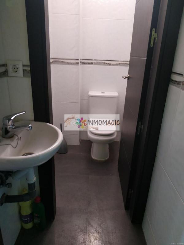 Local Comercial en alquiler en  Las Ventas de Retamosa