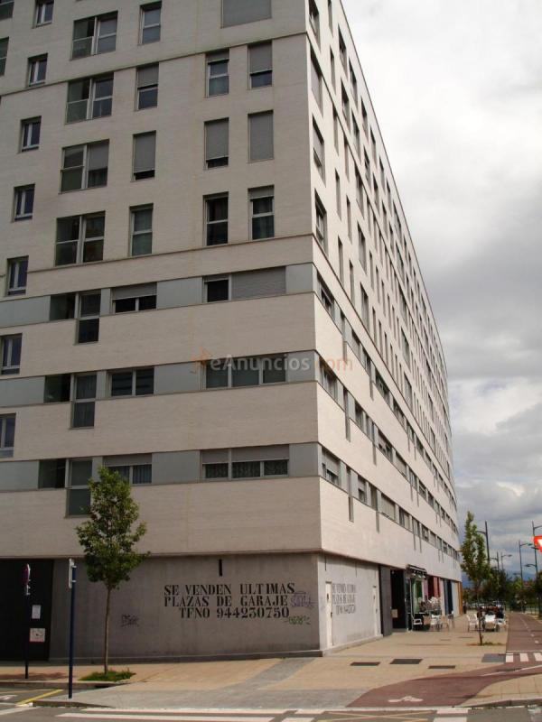 Local Comercial en venta en Avenida Reina Sofia, Zabalgana - Ariznabarra, Vitoria-Gasteiz