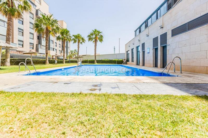 Apartamento en venta en  Barrio San Luis - Los Molinos, Almería