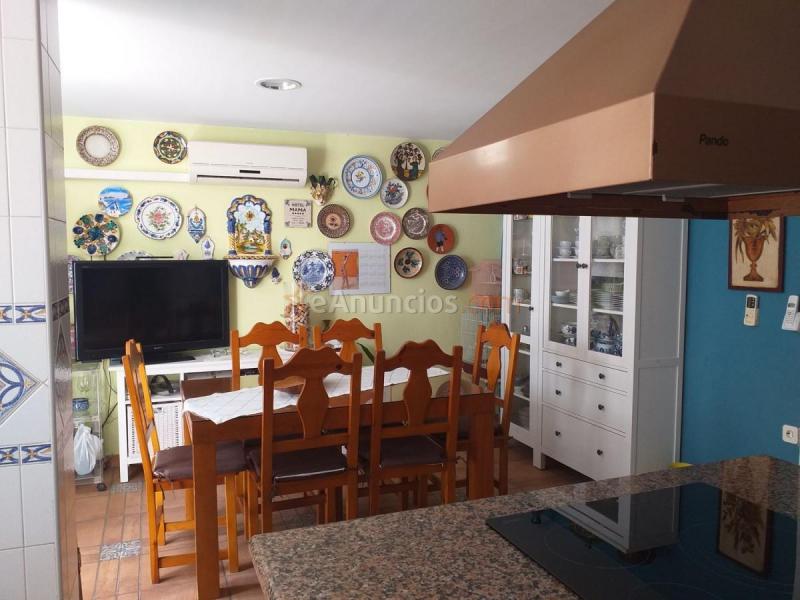 Casa en venta en  Paseo Marítimo de Levante, Torre del Mar