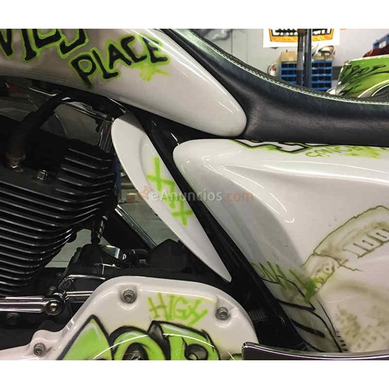 DEFLECTOR DE CALOR 3D HARLEY DAVIDSON ROAD KING  ROAD GLIDE  STREET GLIDE 09-17