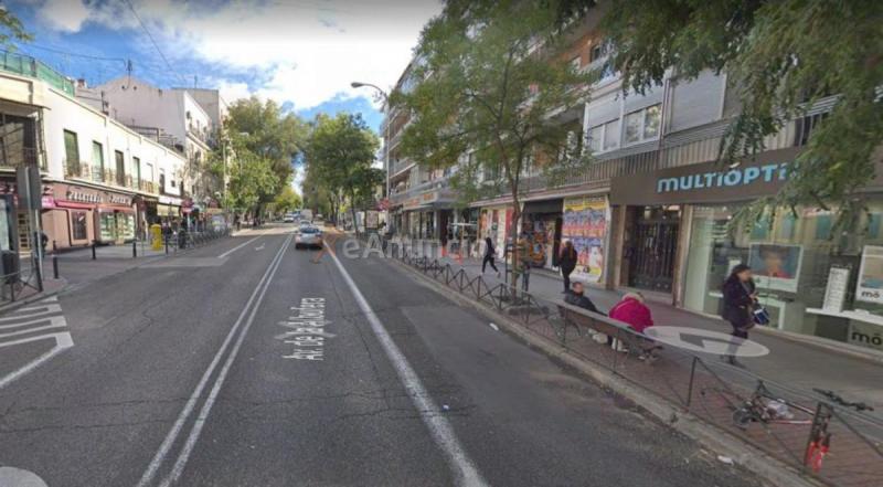 Local Comercial en venta en Avenida de la Albufera, Puente de Vallecas, Madrid