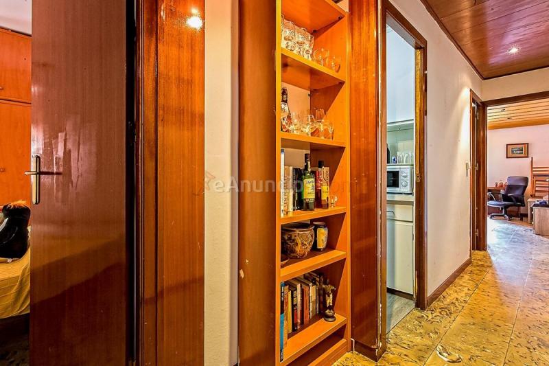 Apartamento en venta en  Nou Barris, Barcelona