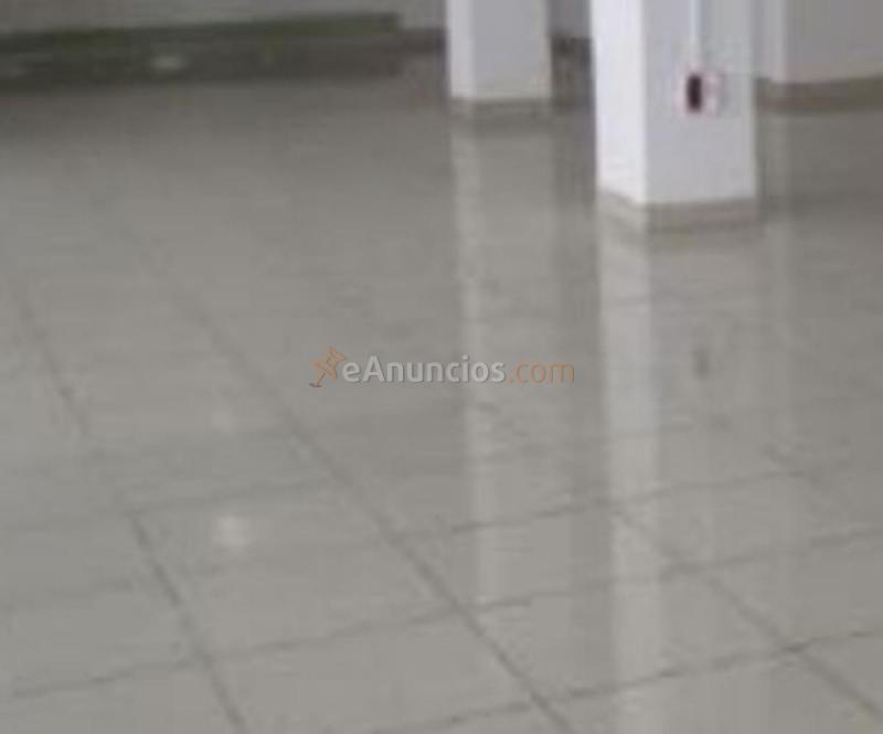 Local Comercial en venta en Avenida Pablo Picasso, Campillos