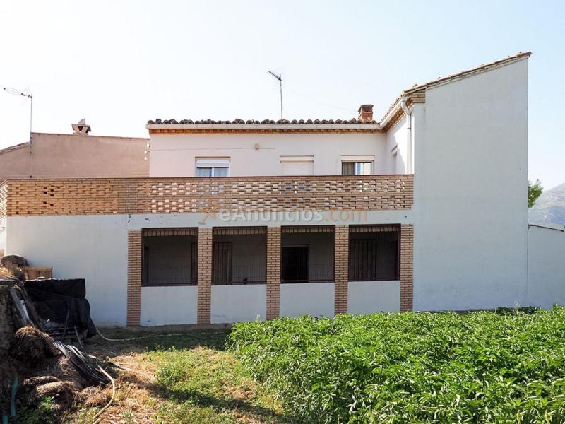 Adosado en venta en  Casbas de Huesca