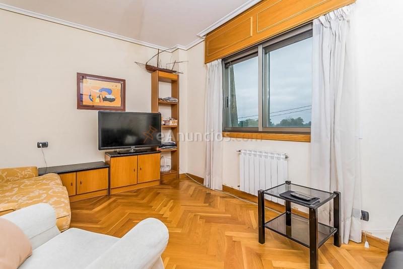 Adosado en venta en  Liáns, Oleiros