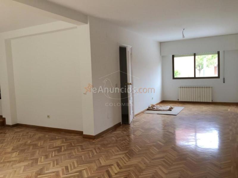 Casa en alquiler en  El Soto de la Moraleja, La Moraleja