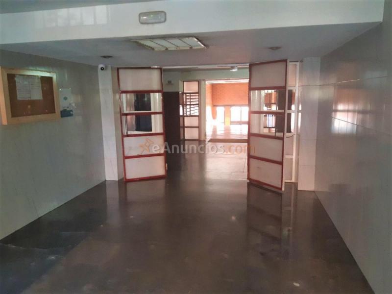 Local Comercial en venta en Avenida Pablo Neruda, Puente de Vallecas, Madrid