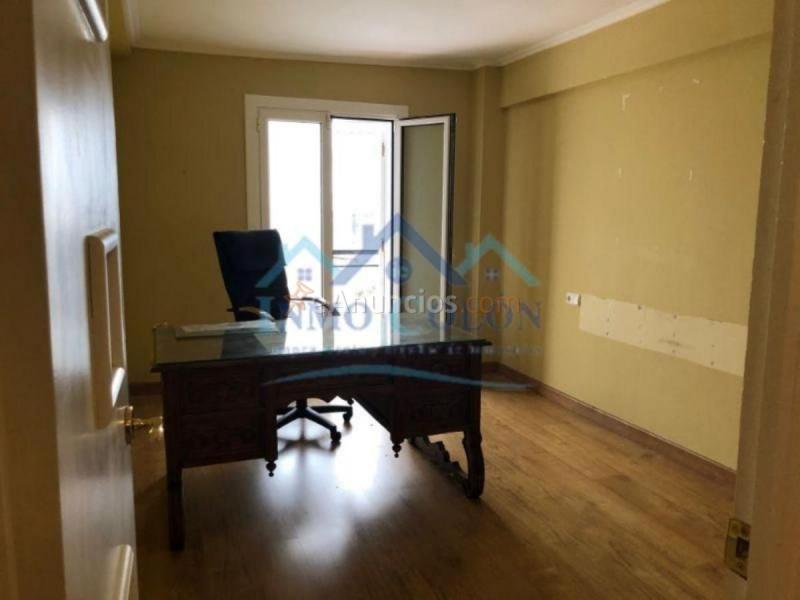 Apartamento en venta en Calle Juan de Olazabal, Centro, Renteria  Errenteria