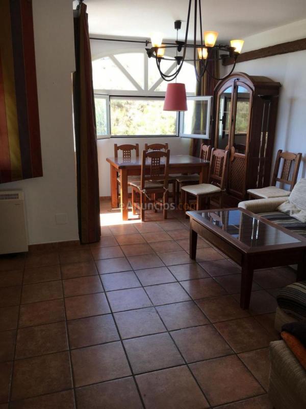 Casa en venta en  Benajarafe