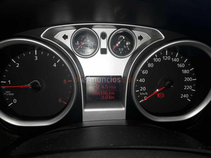 Ford Focus 1.6 tdci Titanium 90 cv 