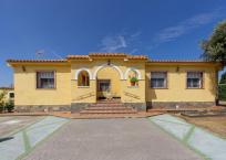 Adosado en venta en  San Roman de los Montes