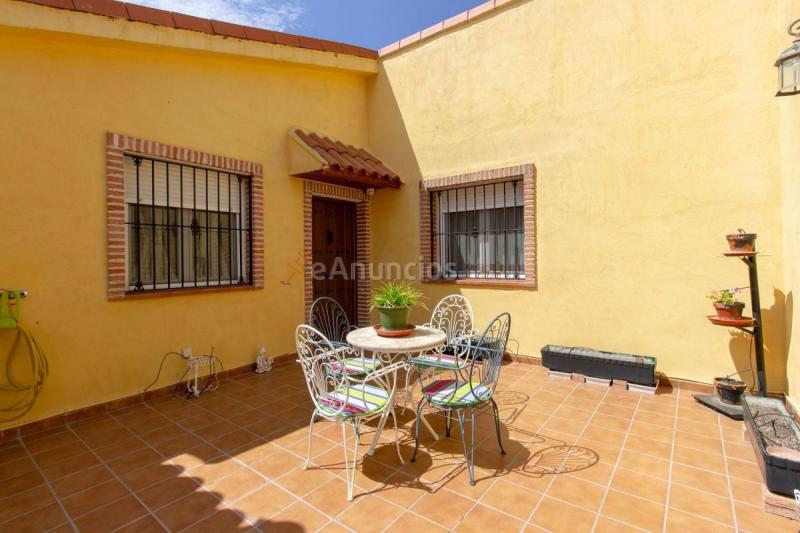 Adosado en venta en  San Roman de los Montes