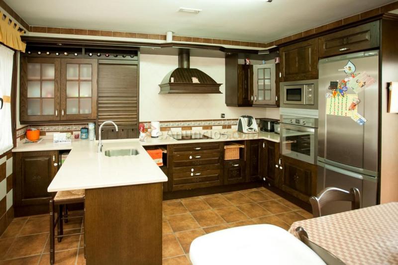 Adosado en venta en  Nambroca