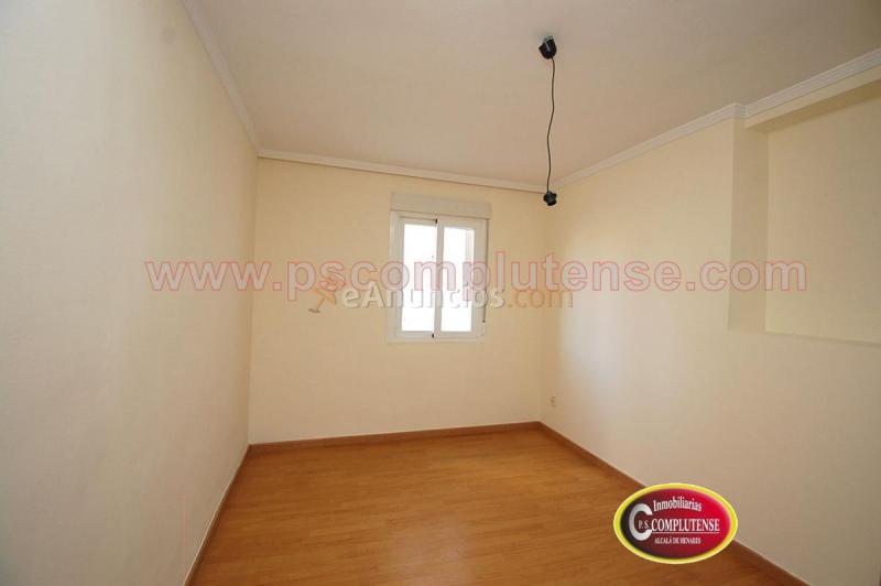 Apartamento en venta en  San Isidro - Los Almendros, Alcalá de Henares