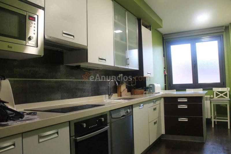 Atico en venta en Calle Pravia, Oviedo, Ciudad Naranco-Vallobín-La Florida, Oviedo